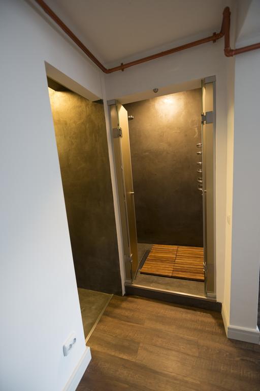 Bohemian Old Town Boutique Apartment Bukarest Eksteriør billede